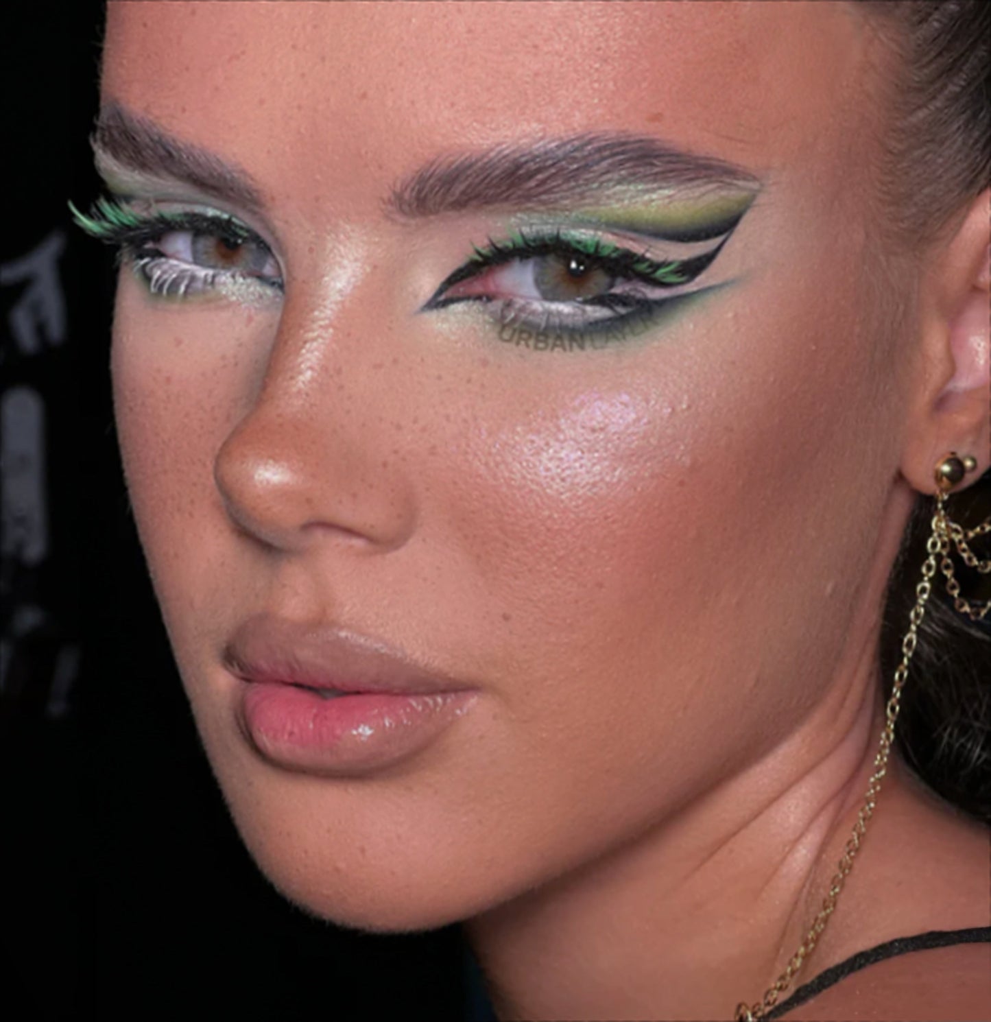 Urban Cleopatra Gray (Yearly)